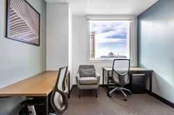 Fortune Centre (D7), Office #600607351